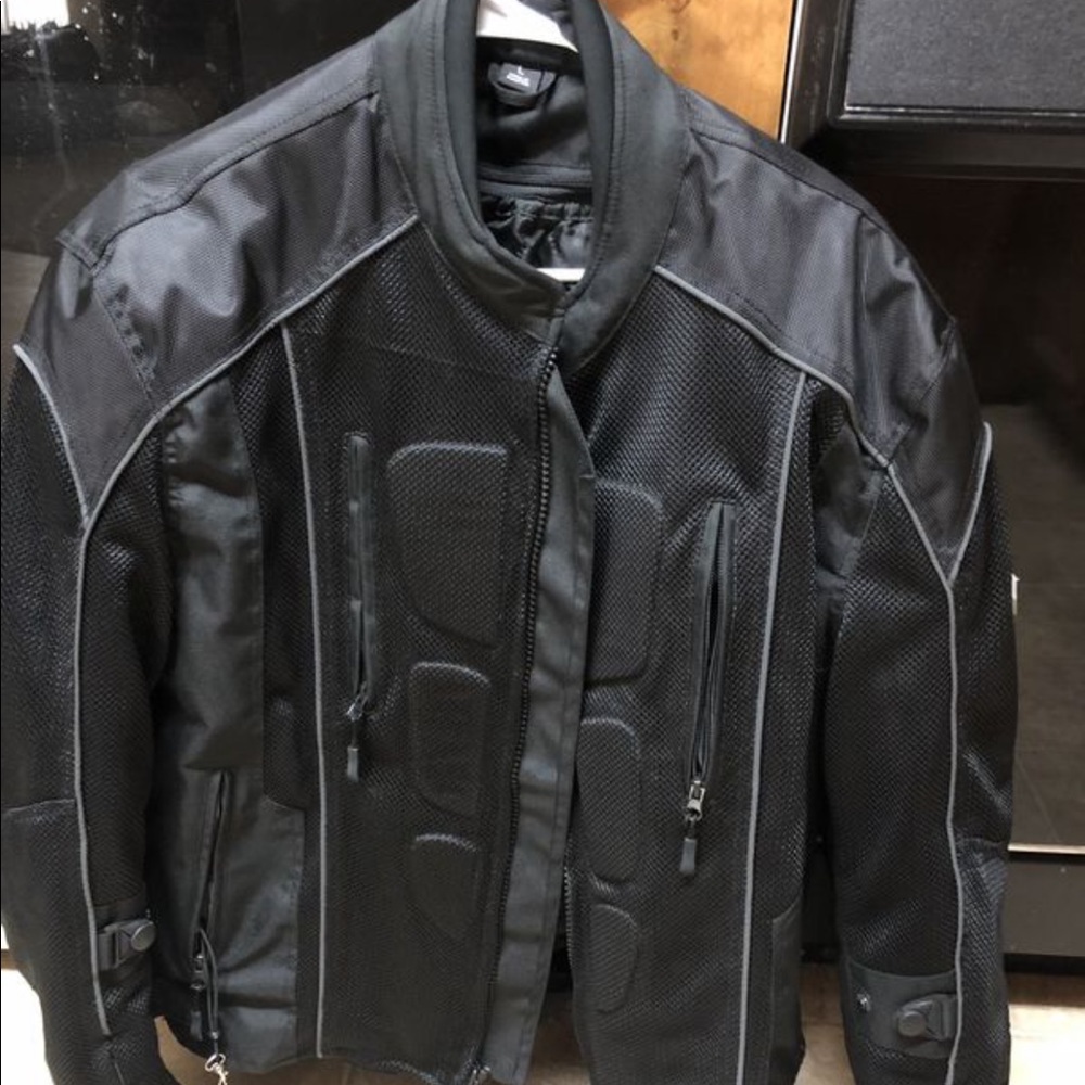 Motorcycle jacket